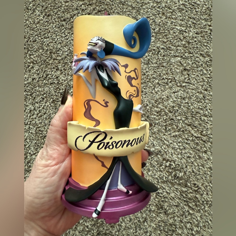 Disney Villains Sculptural Flameless Candle Collection - Yzma
Never used.